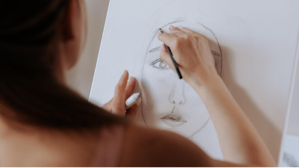 Pencil/ Color Pencils